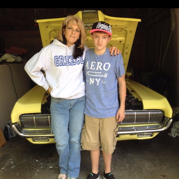 Meet your Posher, Elizabeth - Picture 8 of 14